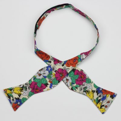 Miatta Kruwear Self Tie bow tie