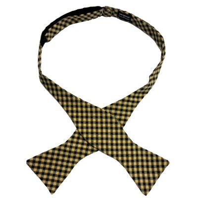 self-tied bow tie by Chicago-based Kruwear